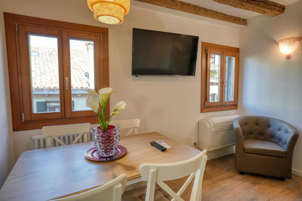 Ecco Suites Apartments Venedig Exteriör bild