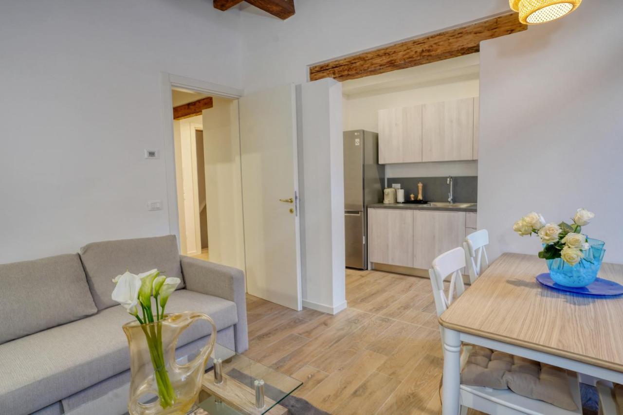Ecco Suites Apartments Venedig Exteriör bild